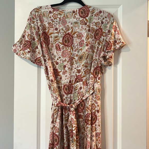 Wrap Dress - Picture 4 of 4